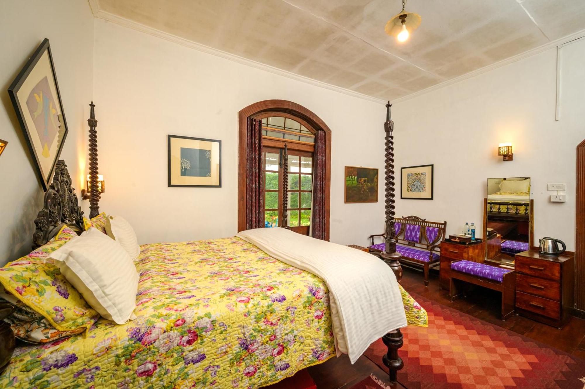 Neemrana'S Wallwood Garden Кунур Экстерьер фото